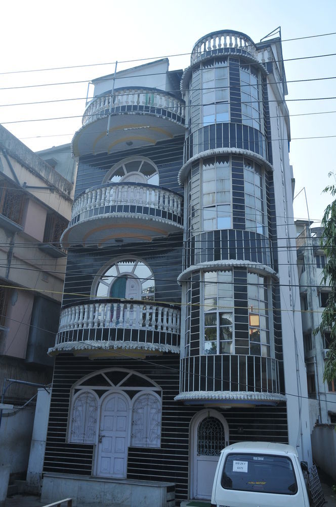 New Hotel White Palace Calcutta Extérieur photo