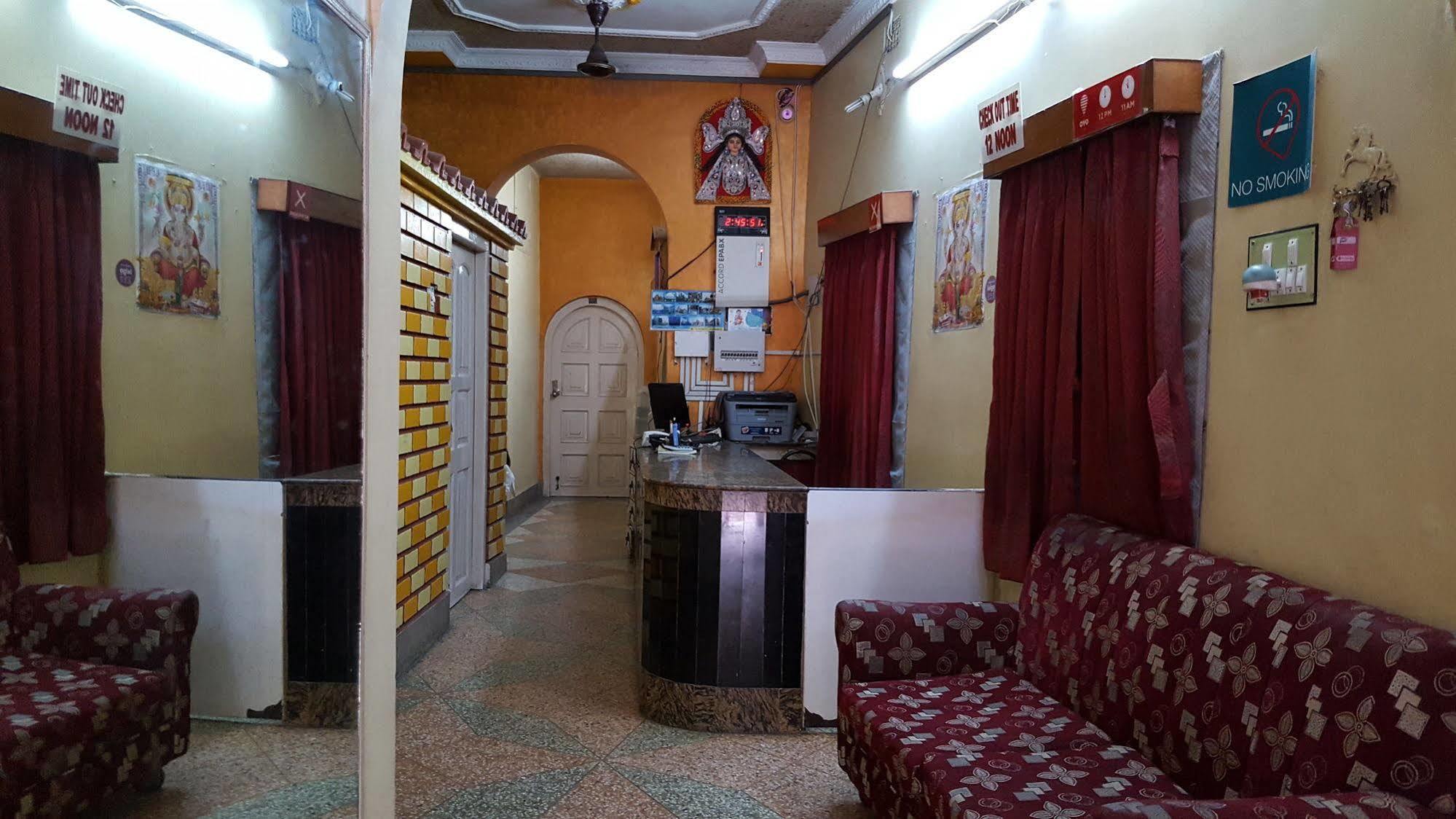 New Hotel White Palace Calcutta Extérieur photo